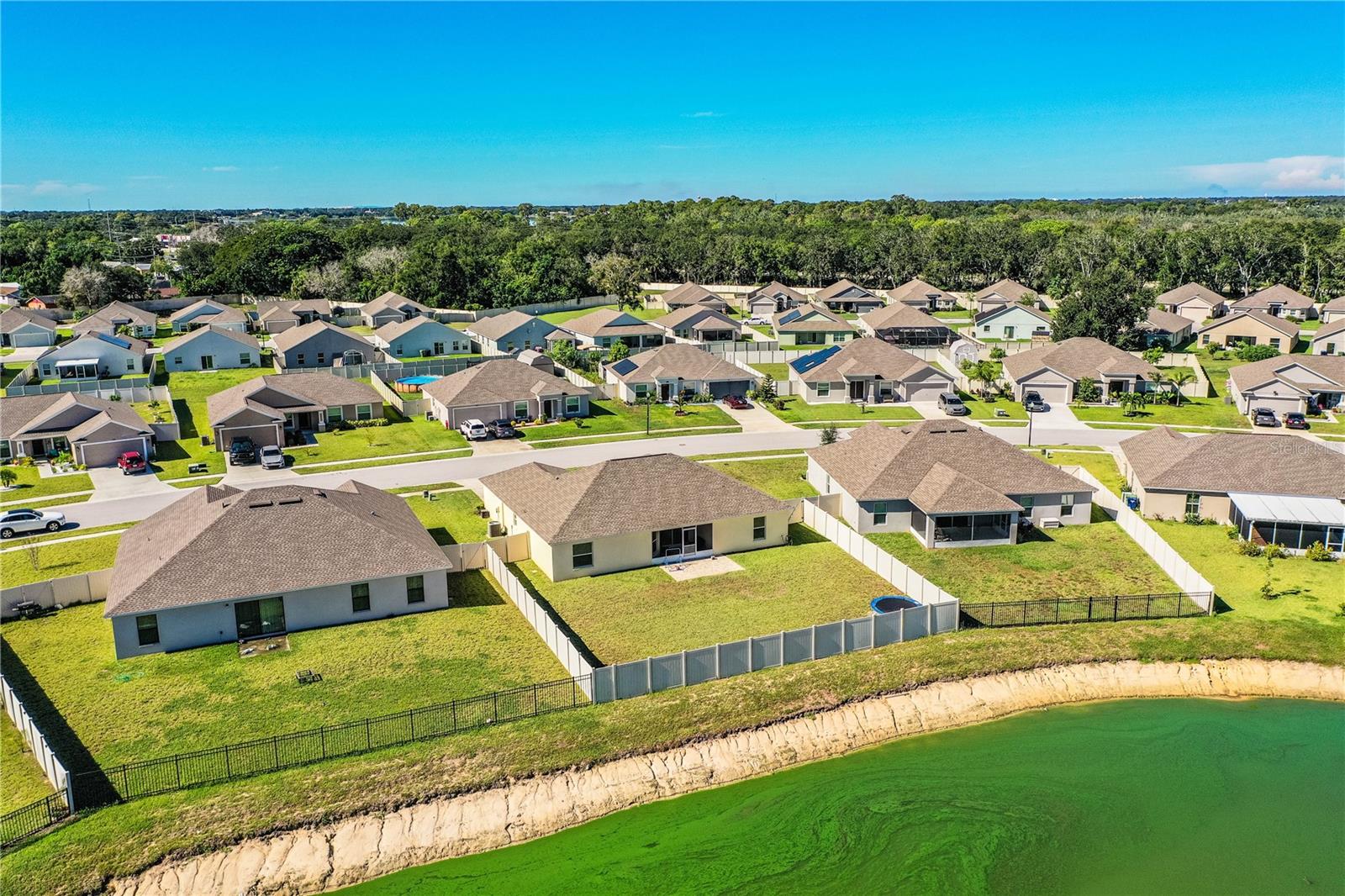 Image 9 of 87 For 435 Lanham Drive