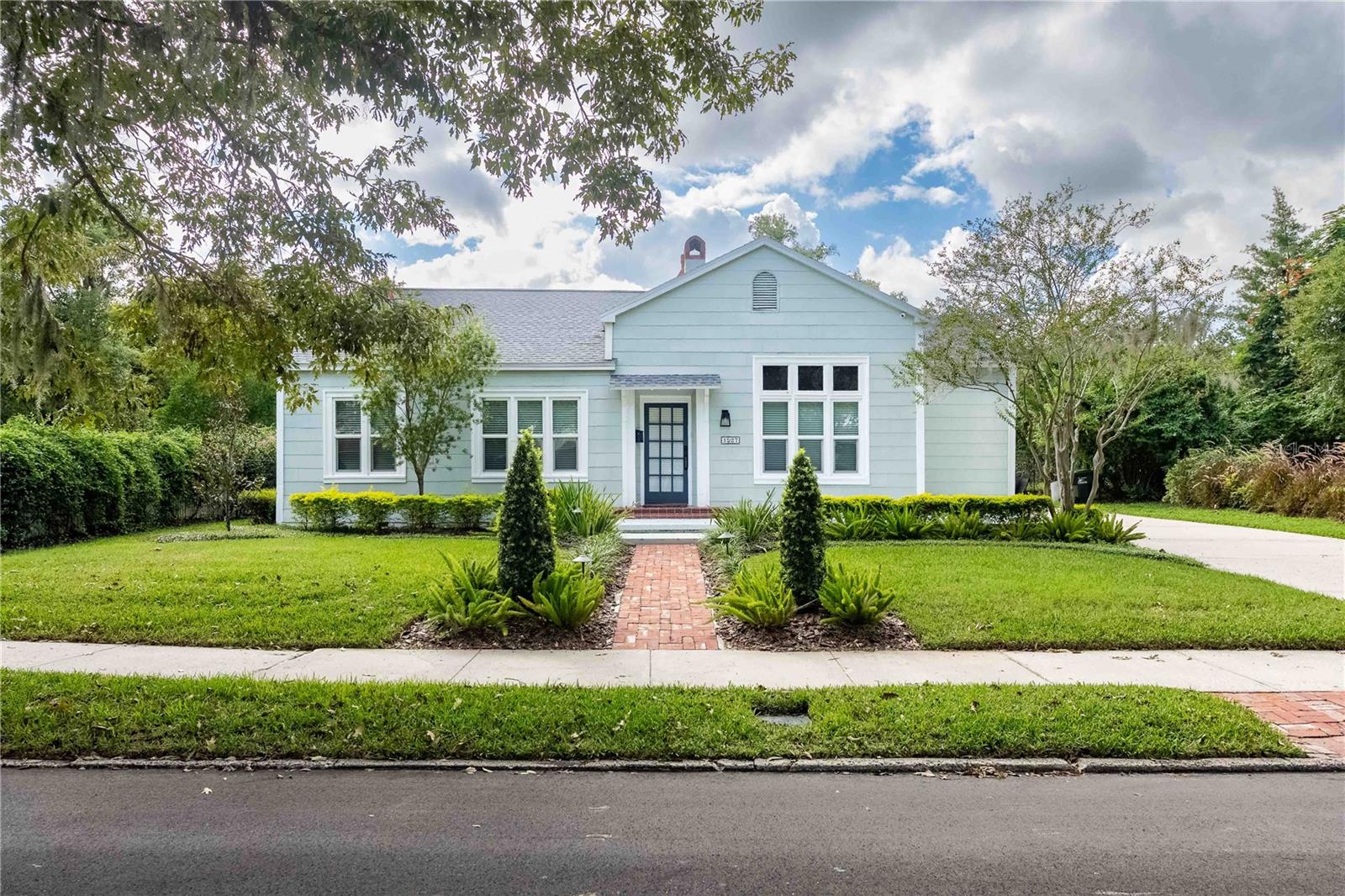 Details for 1927 Shawnee Trail, LAKELAND, FL 33803