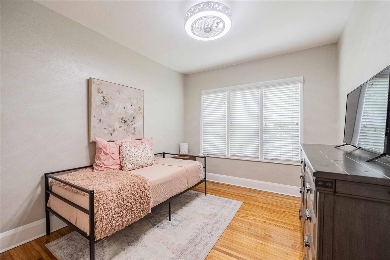 Image 21 of 51 For 1927 Shawnee Trail