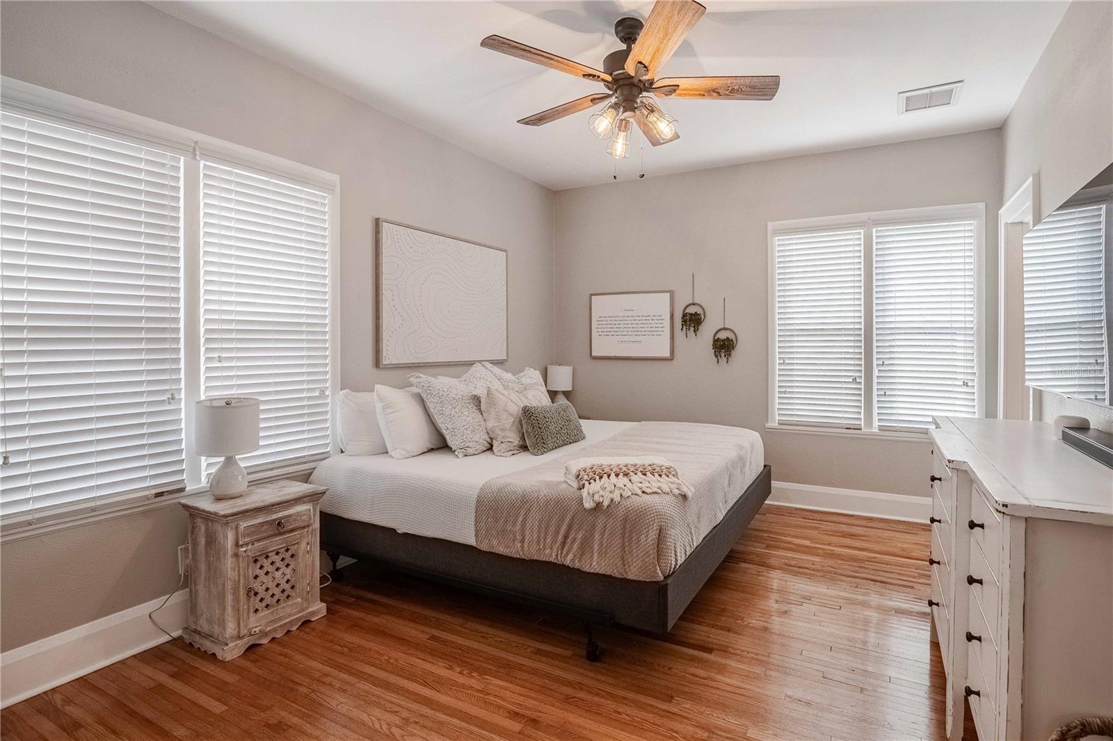 Image 27 of 51 For 1927 Shawnee Trail