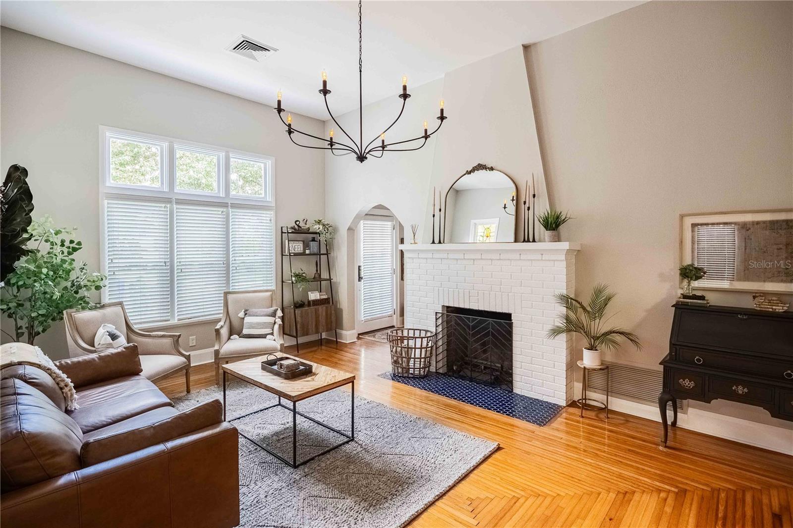 Image 38 of 51 For 1927 Shawnee Trail