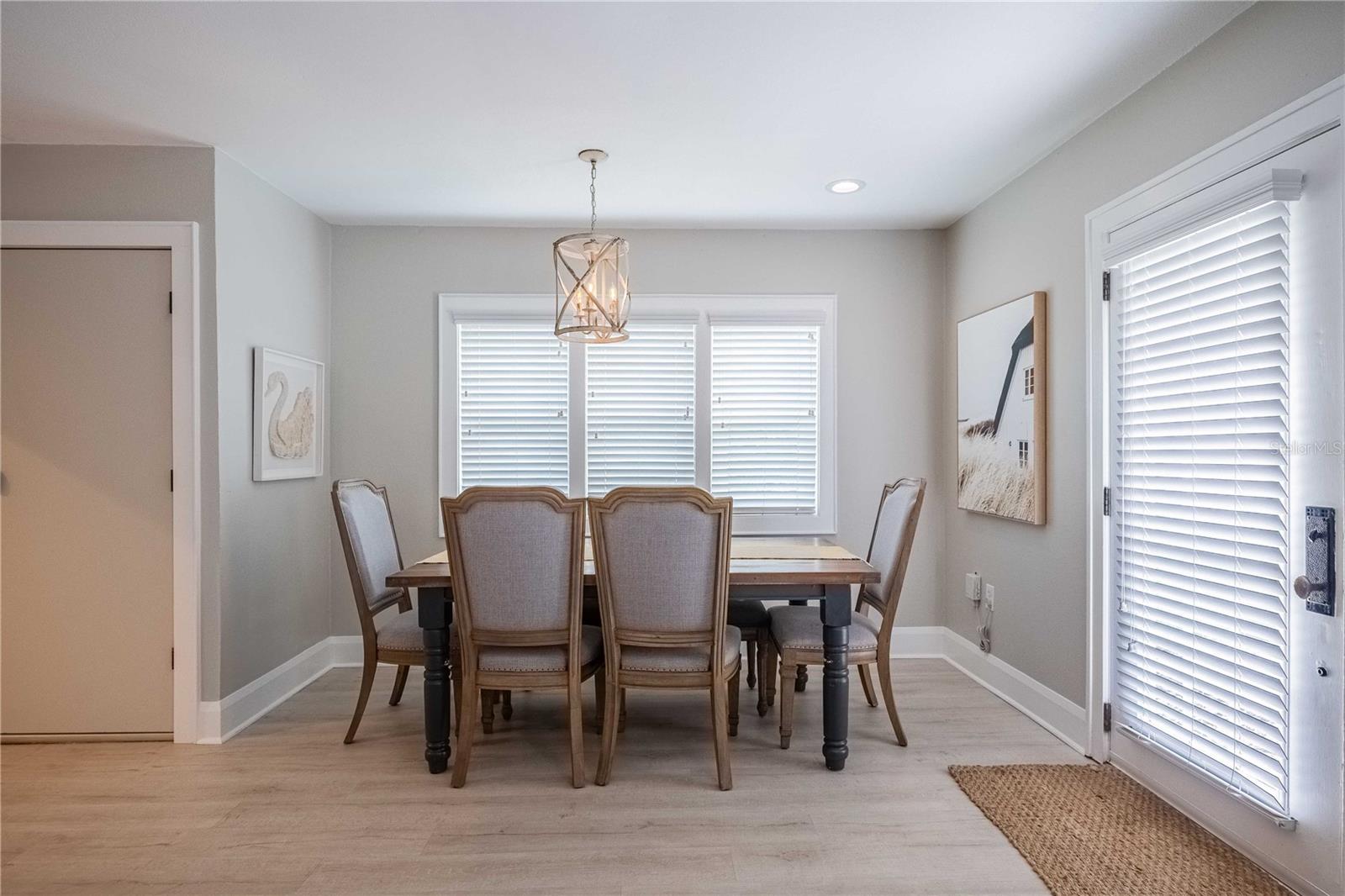 Image 43 of 51 For 1927 Shawnee Trail