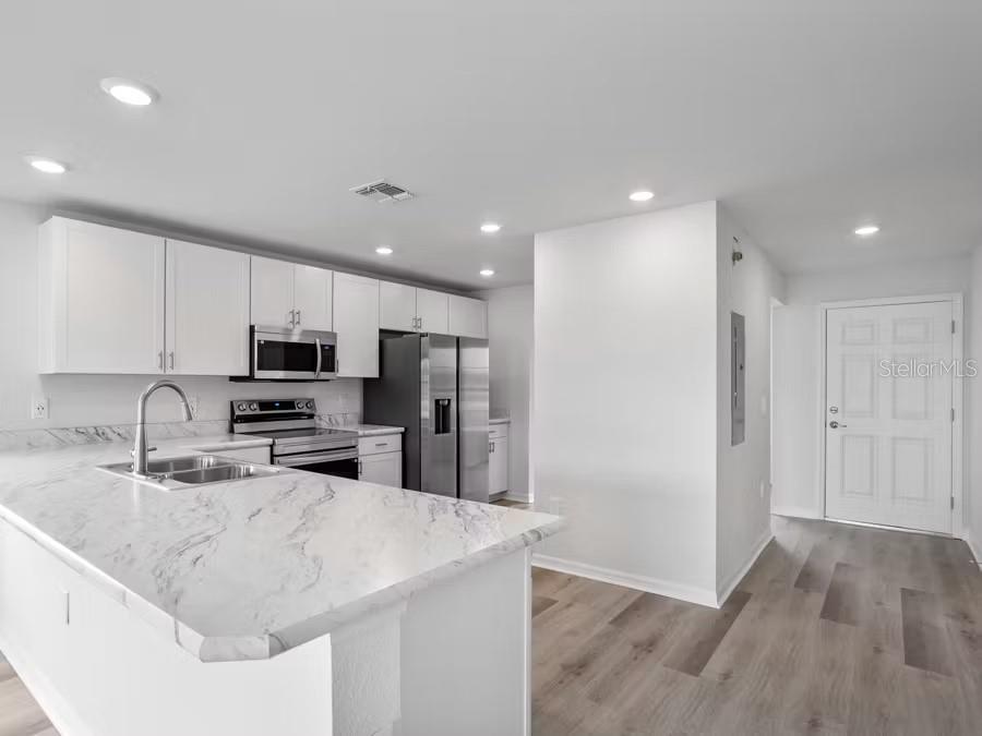 Image 5 of 9 For 235 Turtle Bay Avenue