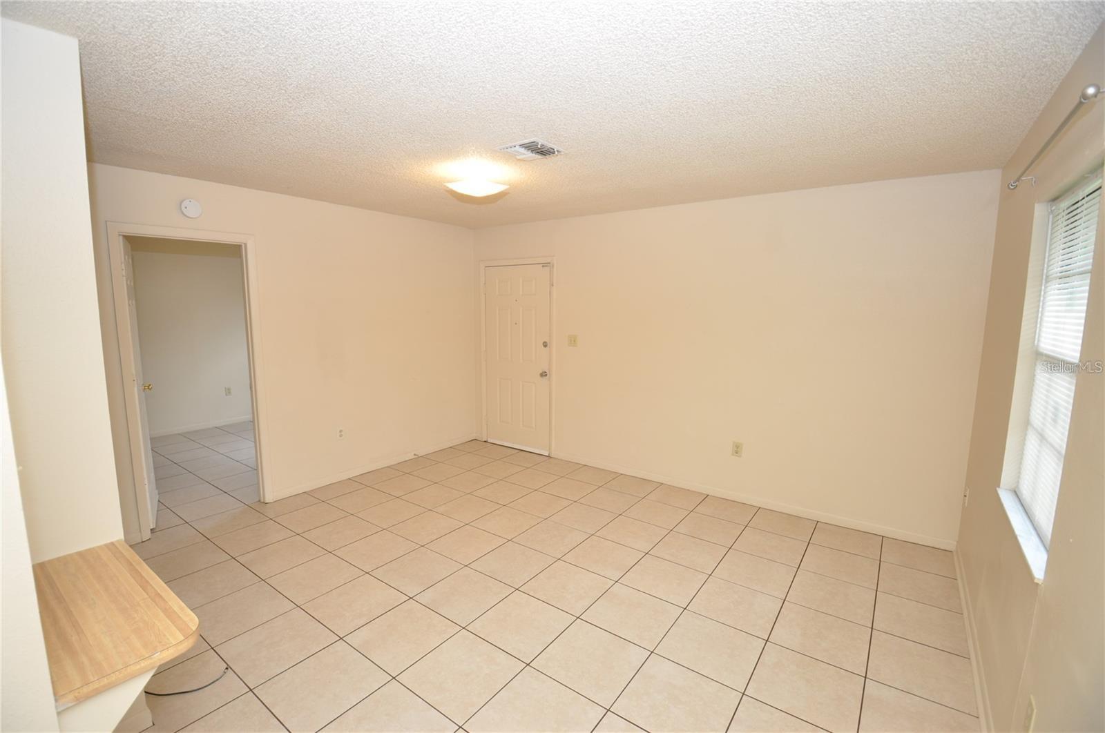 Image 4 of 12 For 125 Denton Avenue
