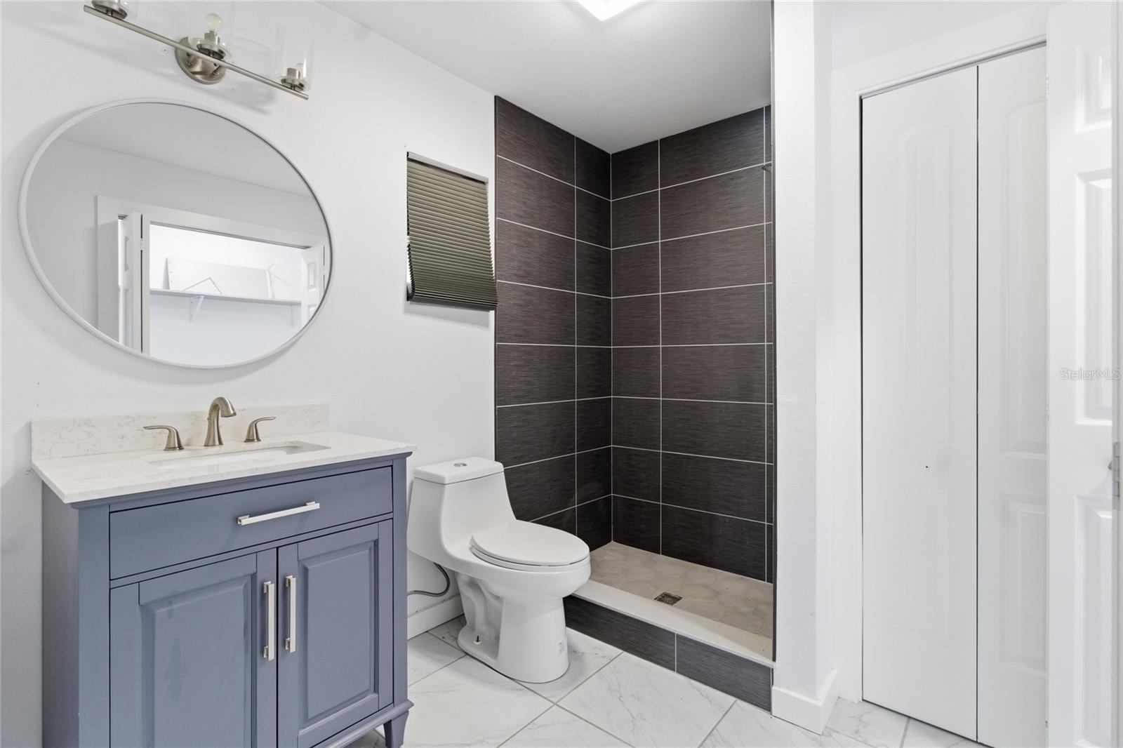 Image 15 of 35 For 3024 Blown Feather Lane