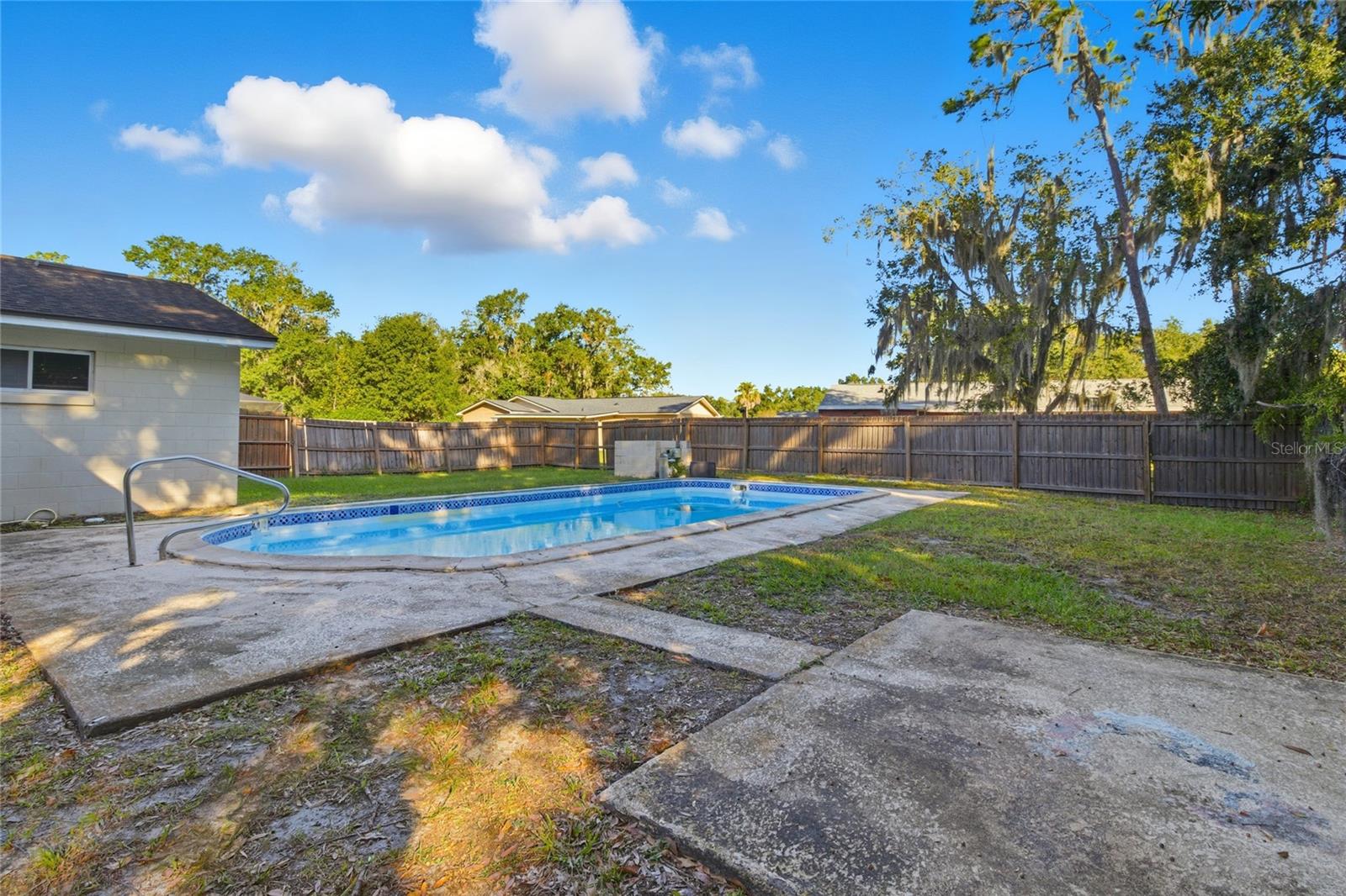 Image 29 of 35 For 3024 Blown Feather Lane