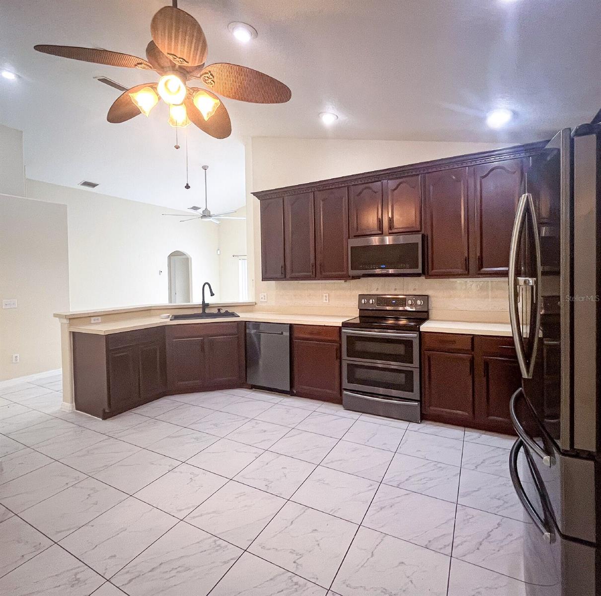 Image 4 of 17 For 3309 Verbena Avenue