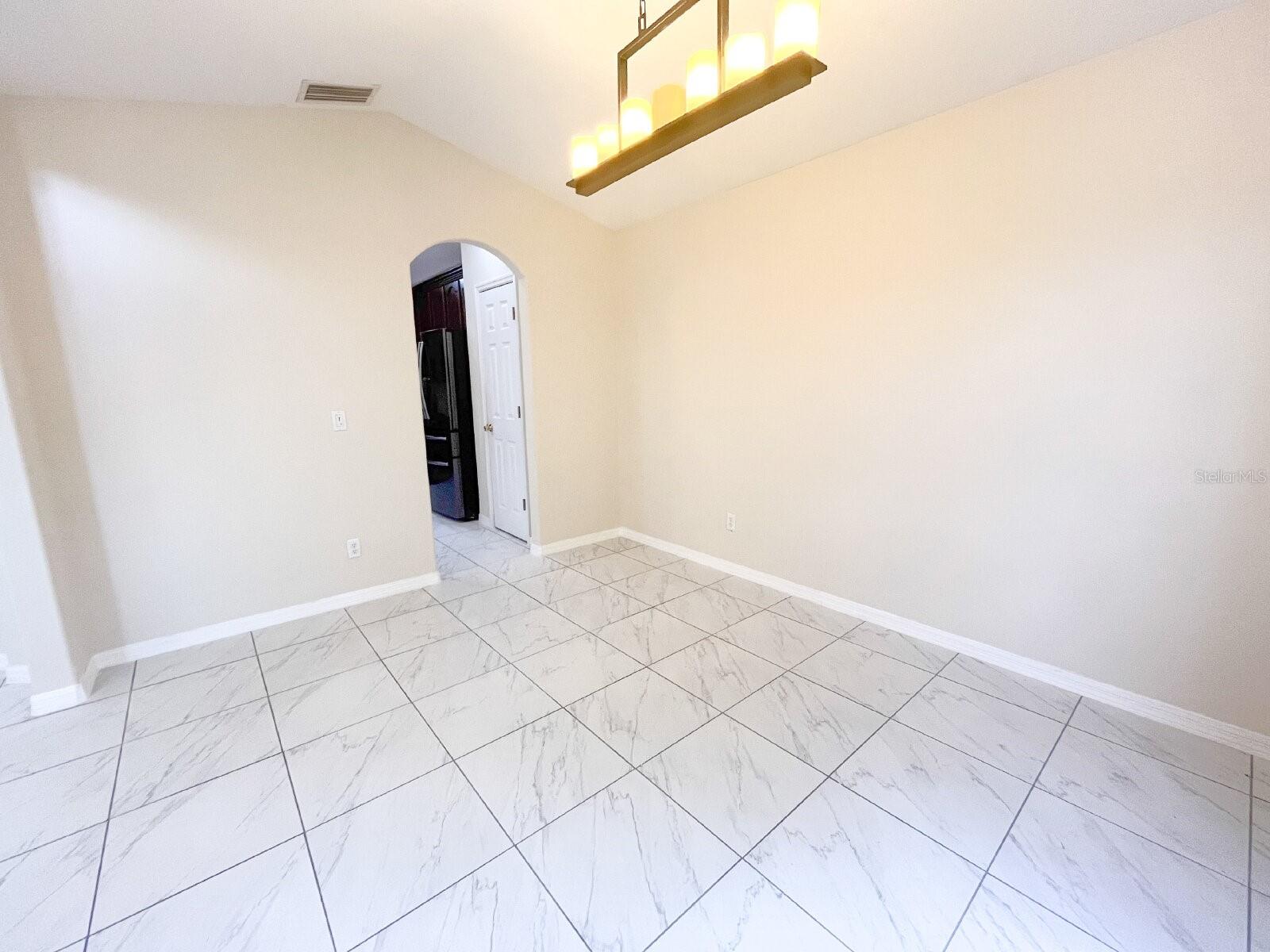 Image 8 of 17 For 3309 Verbena Avenue