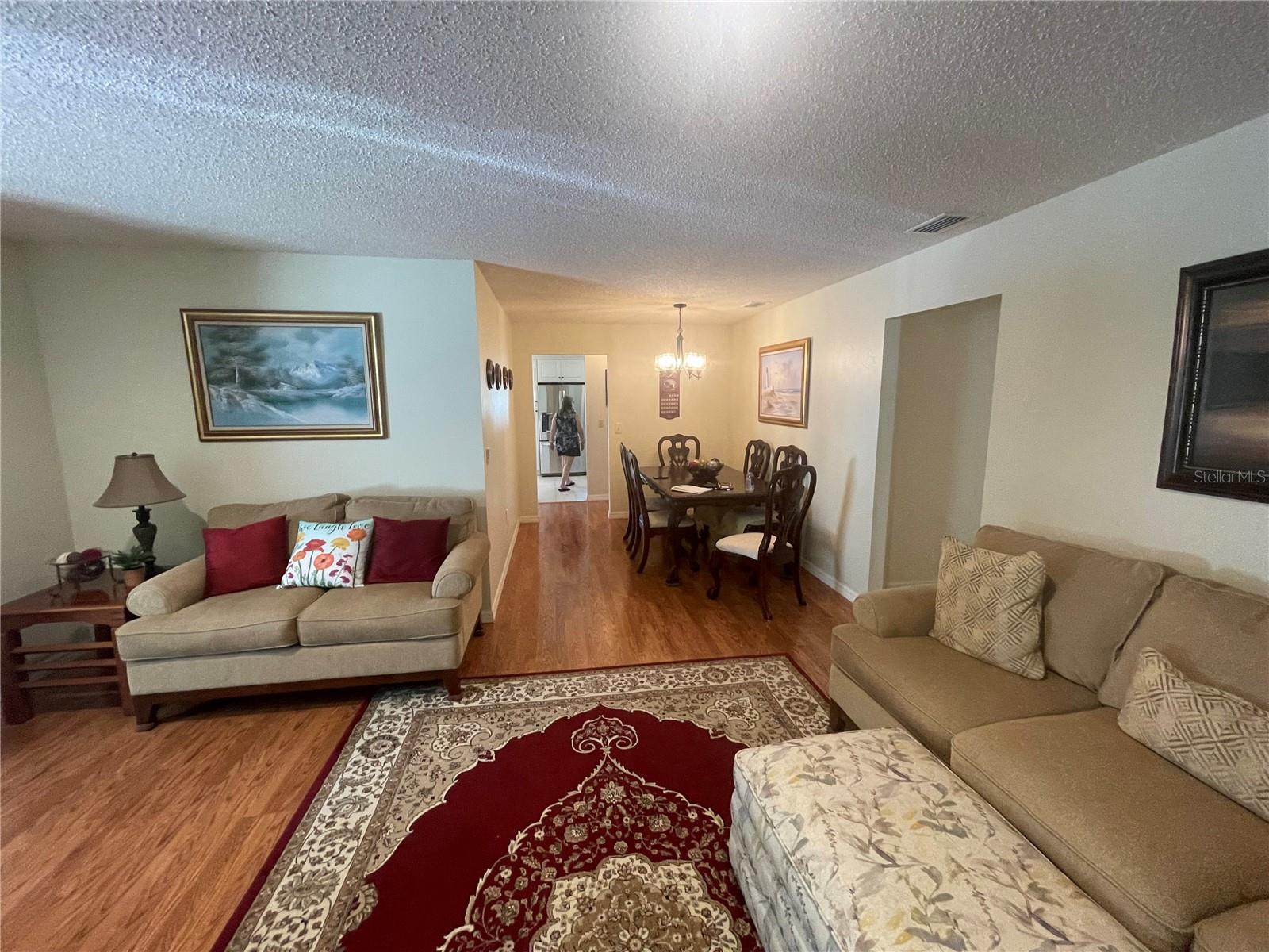 Image 4 of 33 For 3617 Southcrest Boulevard