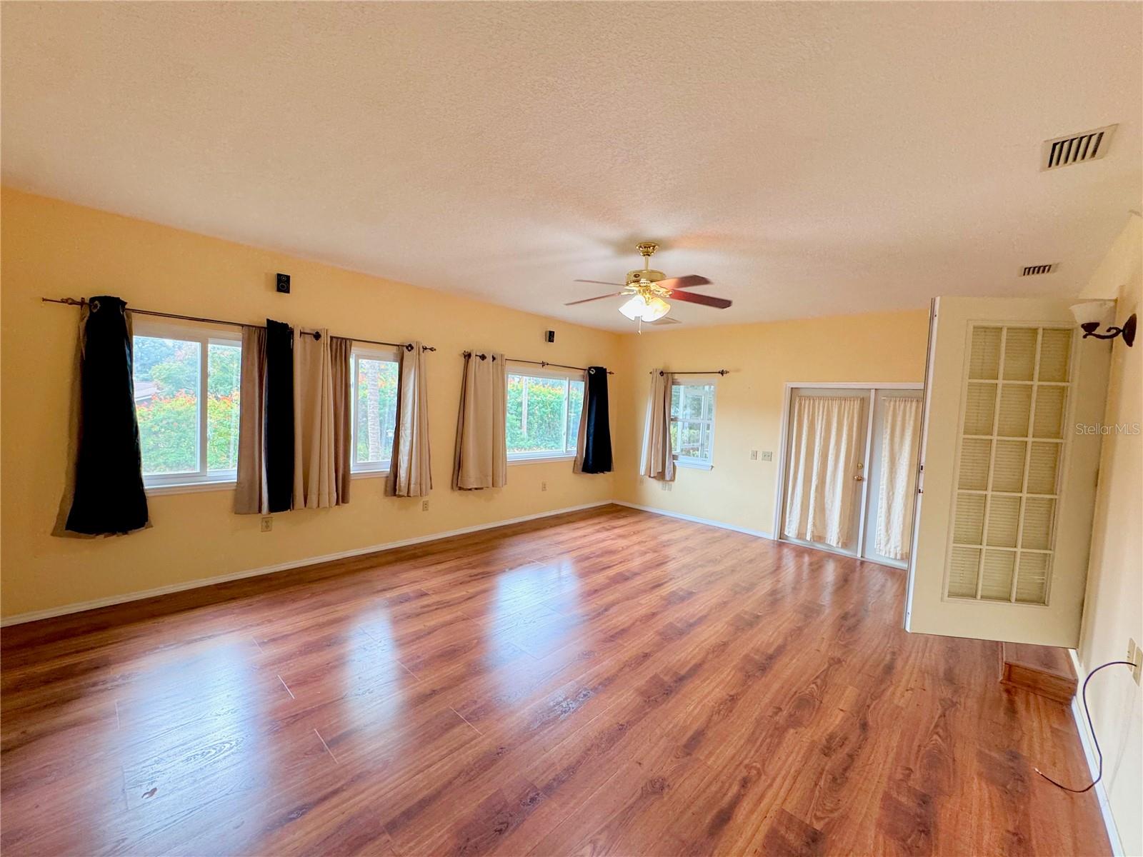 Image 41 of 58 For 3617 Southcrest Boulevard