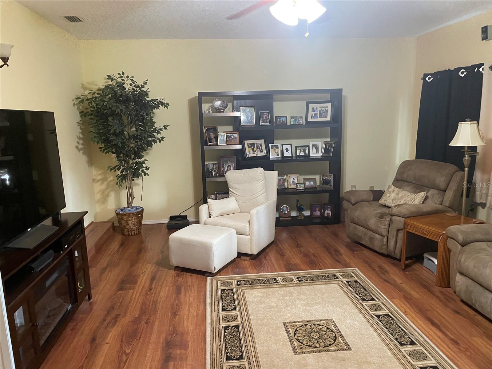 Image 8 of 33 For 3617 Southcrest Boulevard