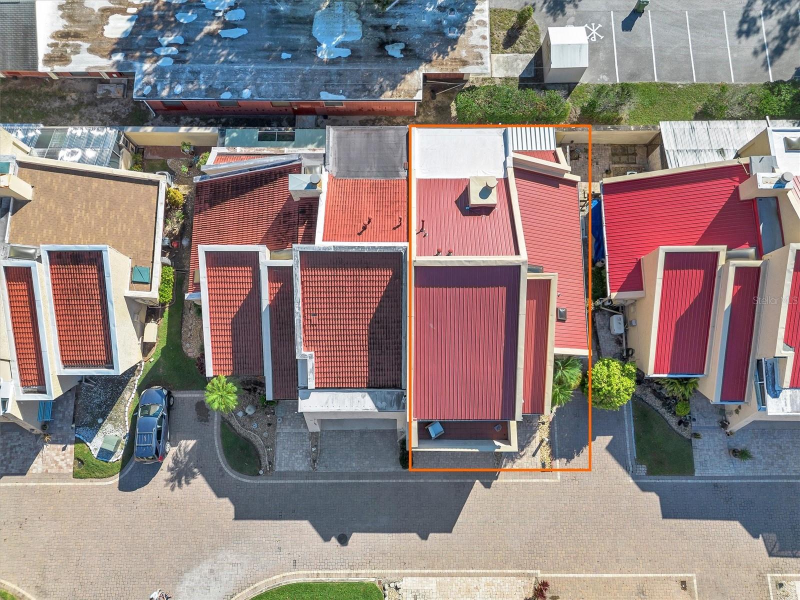 Image 41 of 51 For 21 Casarena Court