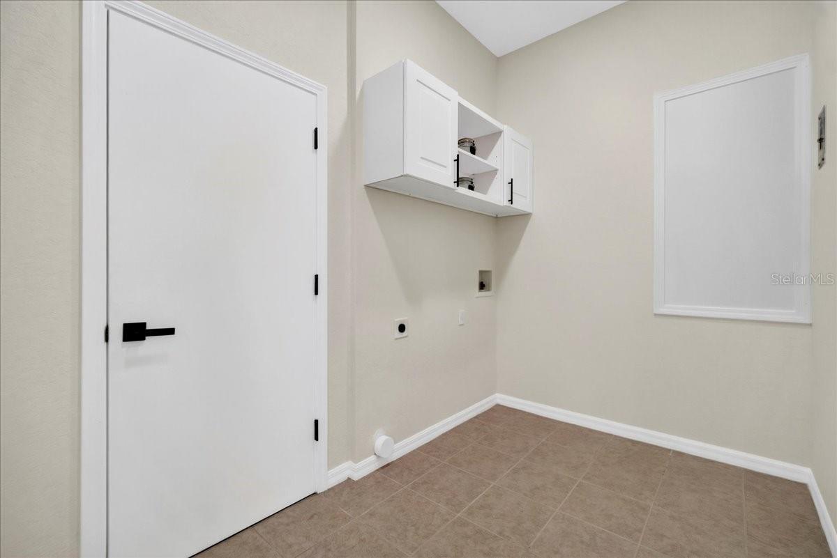 Image 38 of 58 For 3442 Stoneway Drive