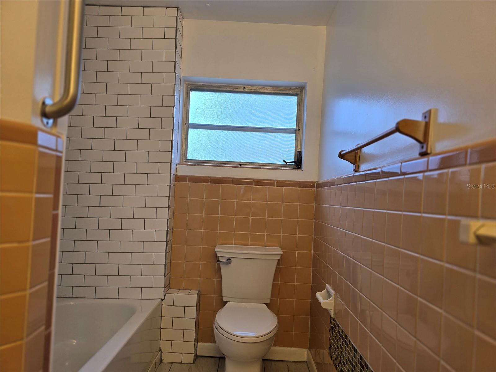 Image 16 of 17 For 1731 Civitan Avenue