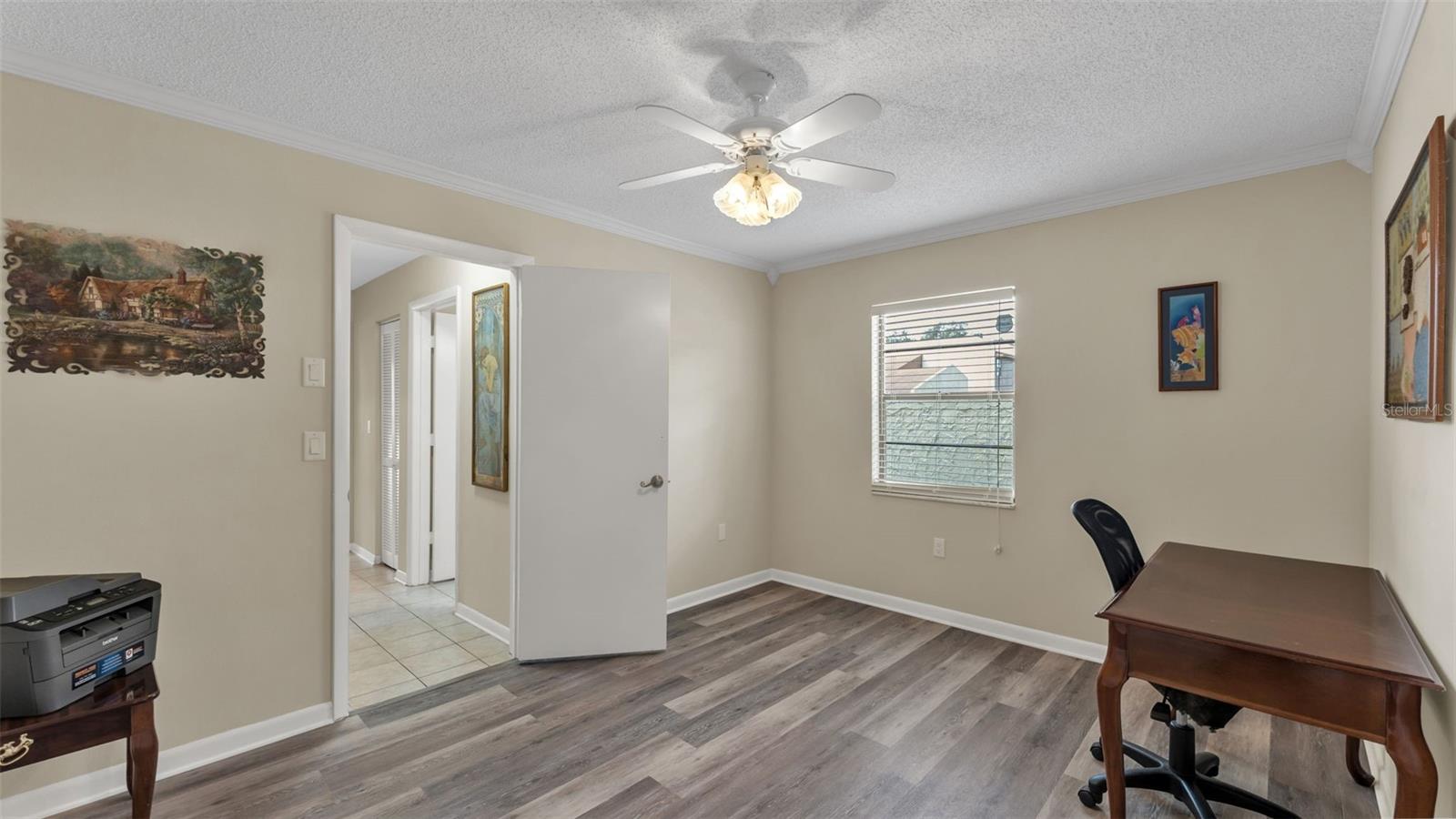 Image 29 of 49 For 1880 Crystal Lake Drive 60