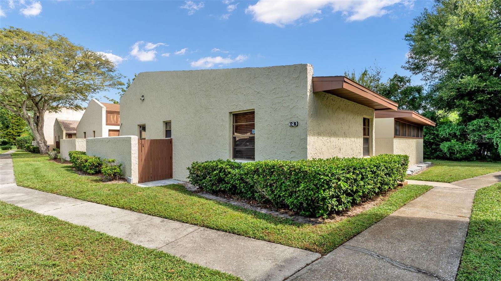 Image 3 of 49 For 1880 Crystal Lake Drive 60