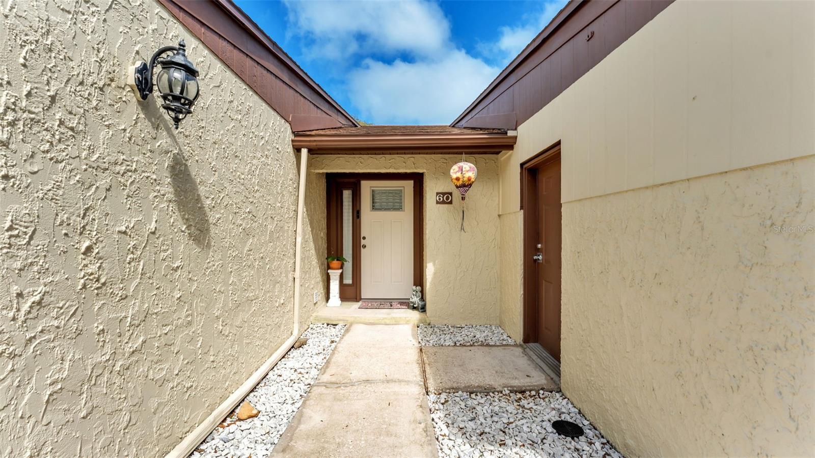 Image 8 of 49 For 1880 Crystal Lake Drive 60