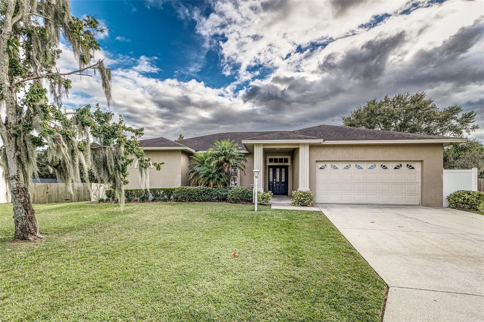 Details for 672 Jessanda Circle, LAKELAND, FL 33813