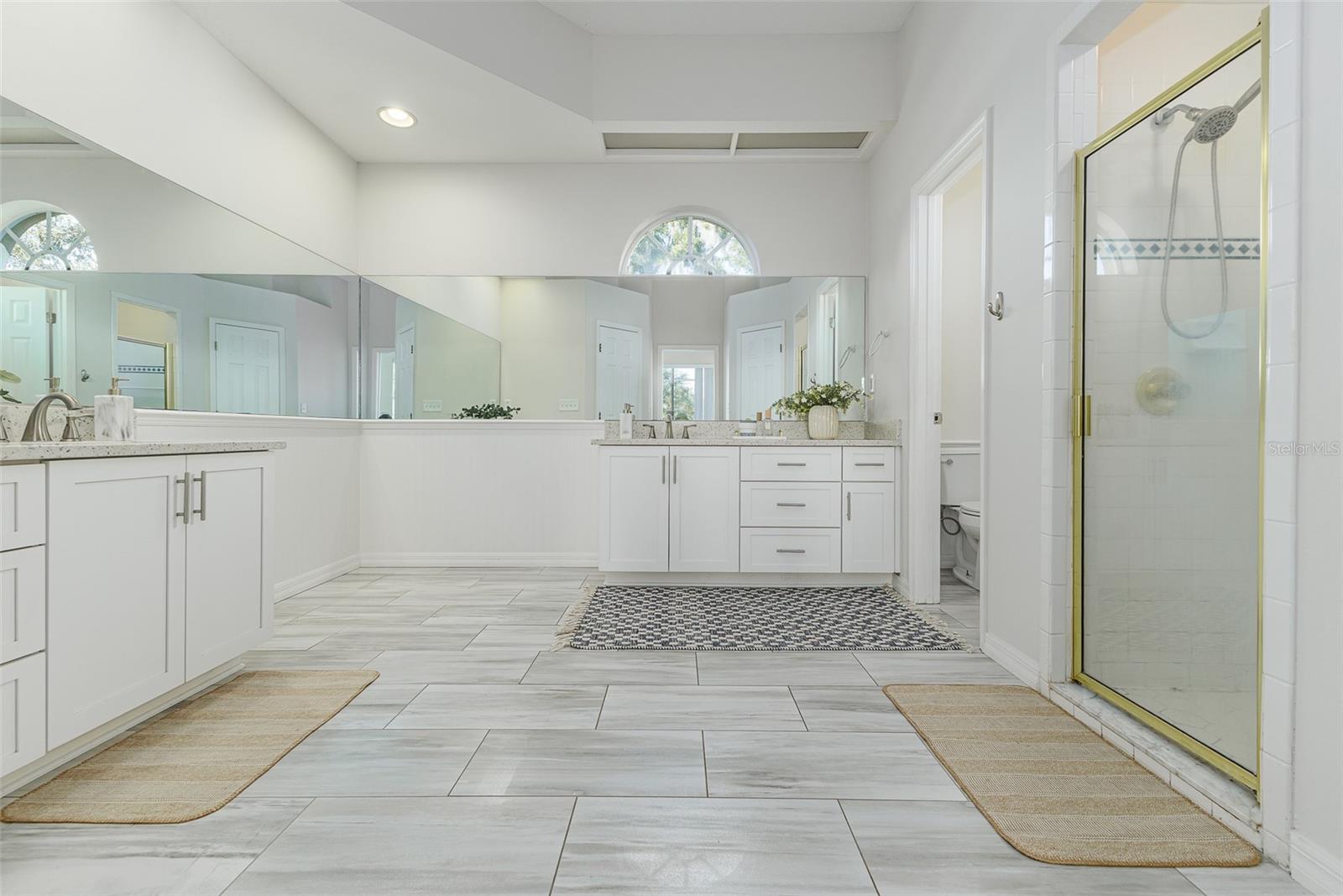 Image 30 of 45 For 672 Jessanda Circle