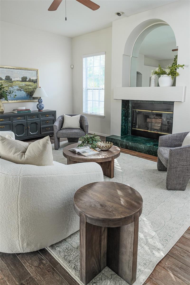 Image 7 of 45 For 672 Jessanda Circle