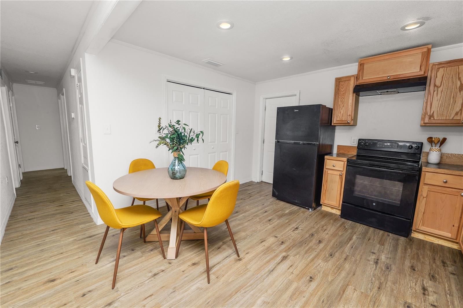 Image 13 of 26 For 814 Nokomis Avenue