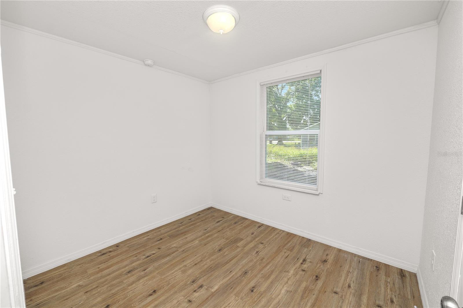 Image 16 of 26 For 814 Nokomis Avenue