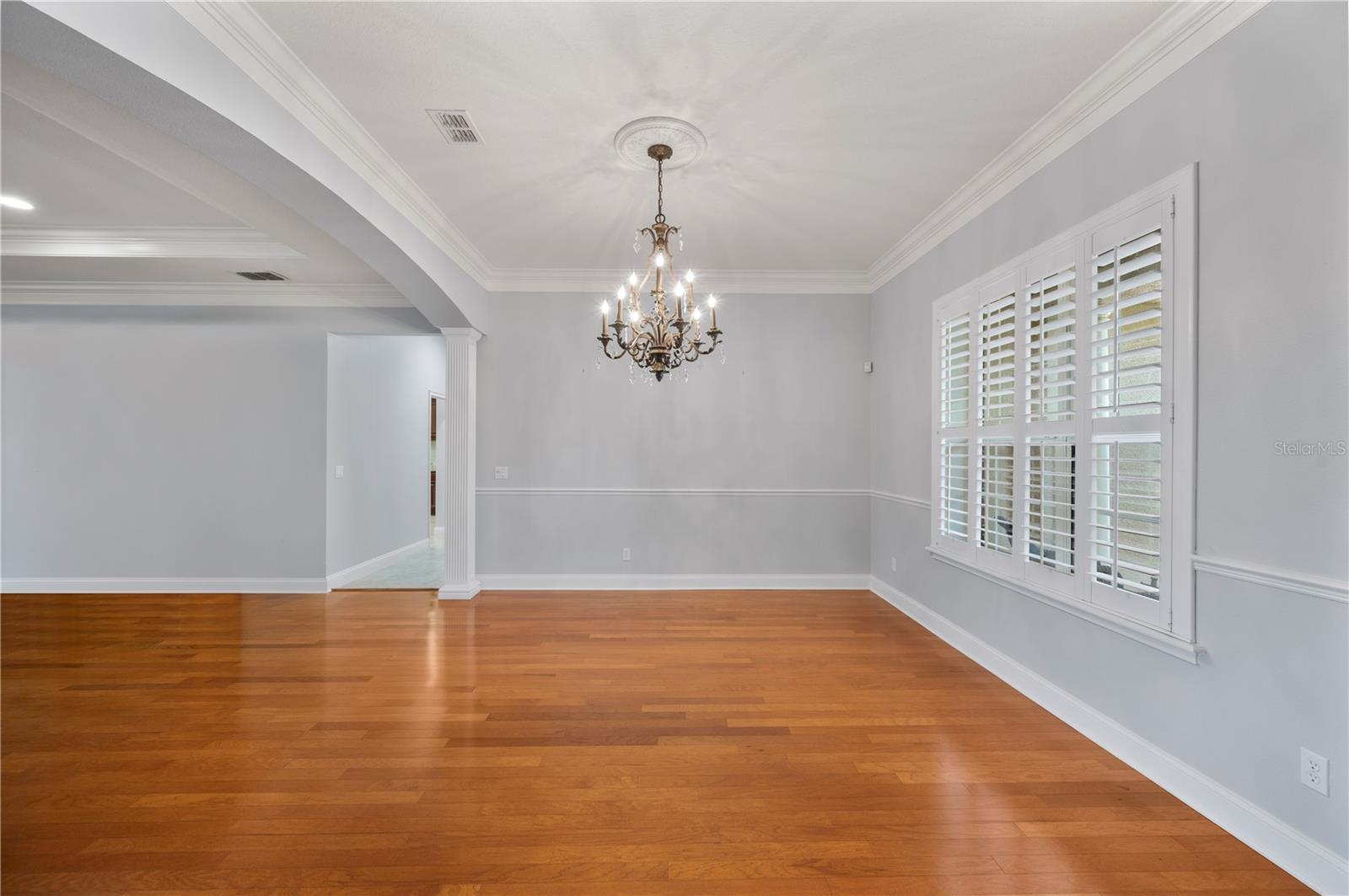 Image 16 of 100 For 5789 Lake Victoria Drive