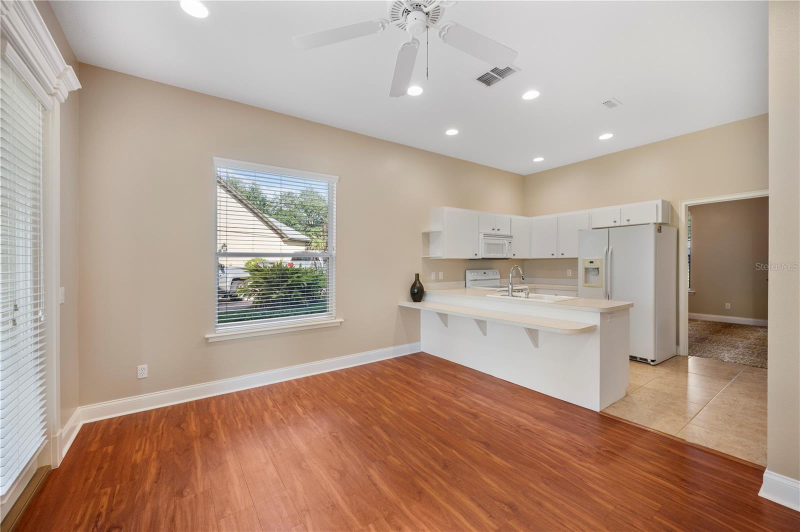 Image 41 of 100 For 5789 Lake Victoria Drive