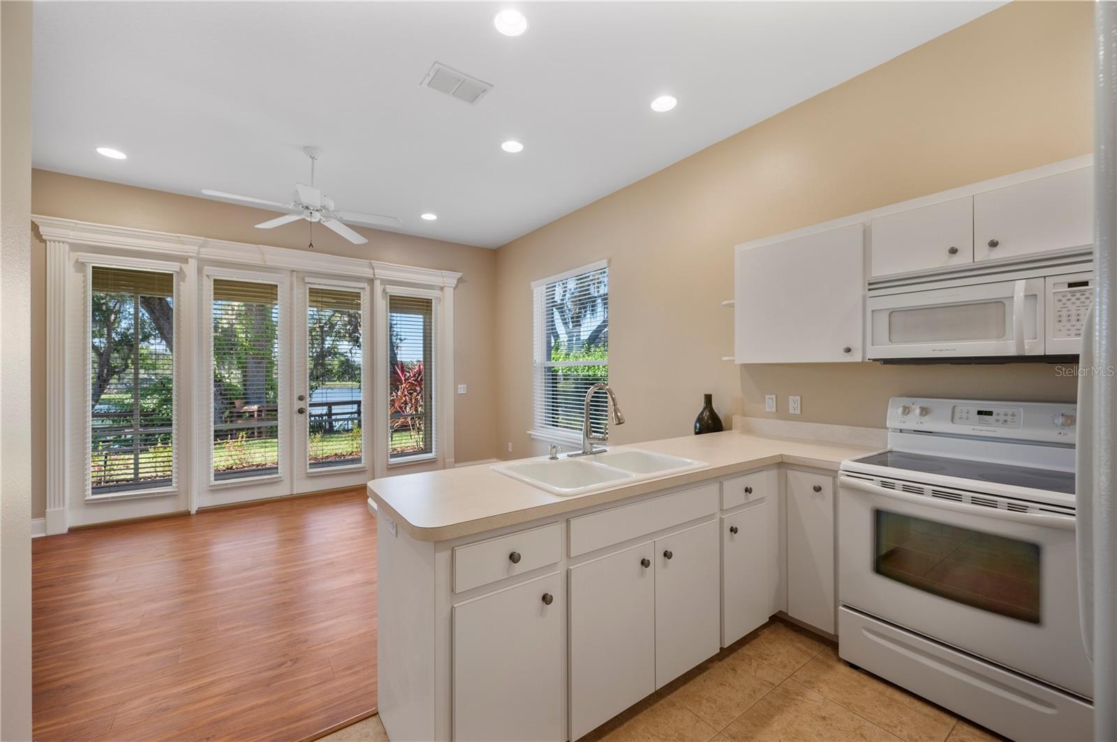 Image 43 of 100 For 5789 Lake Victoria Drive