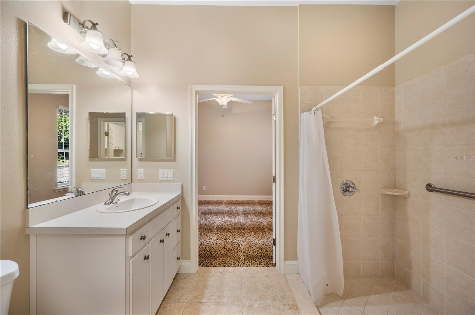 Image 47 of 100 For 5789 Lake Victoria Drive