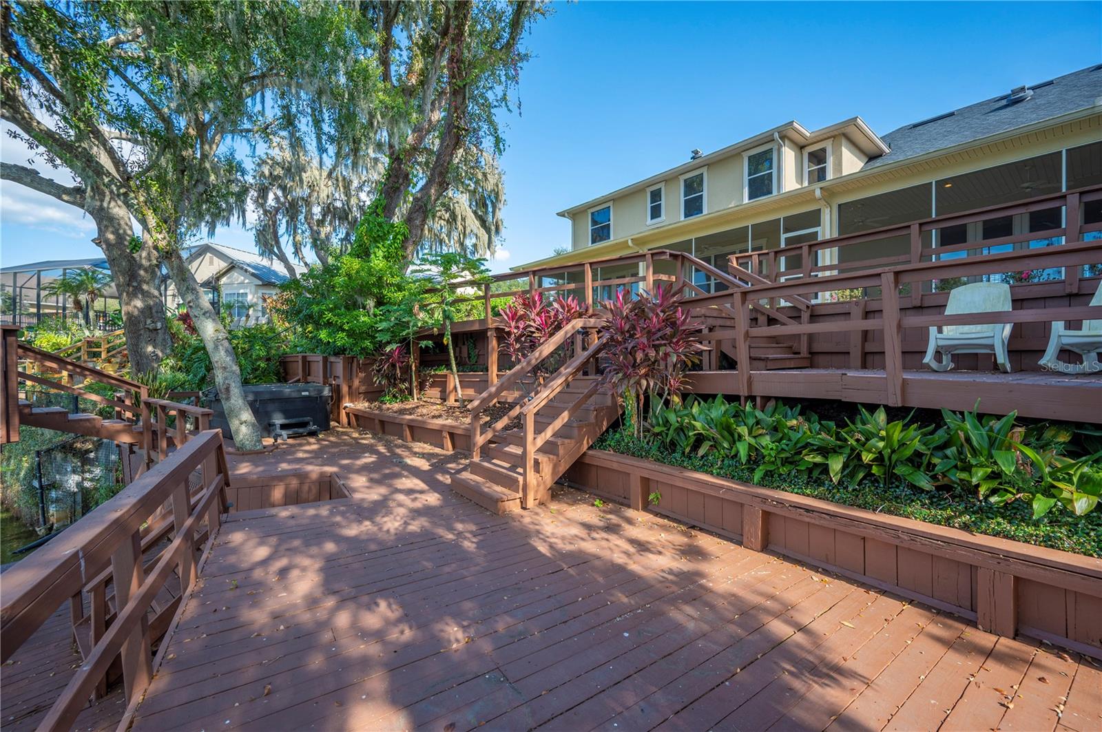 Image 78 of 100 For 5789 Lake Victoria Drive