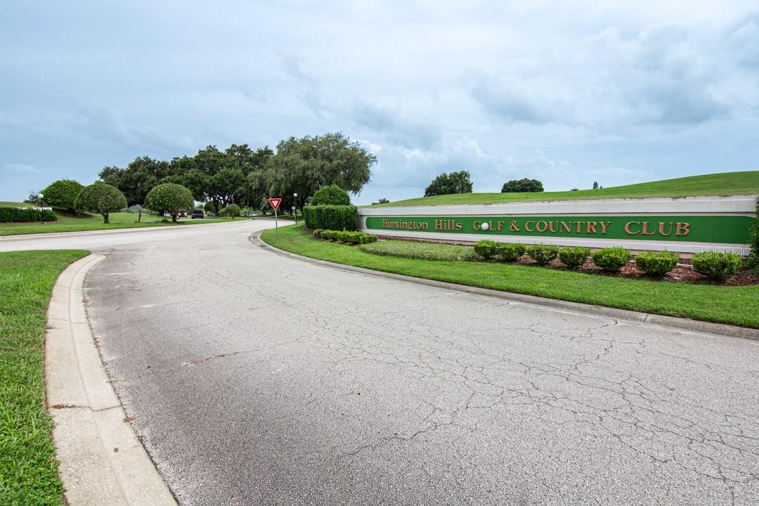 Image 31 of 37 For 2692 Huntington Hills Dr