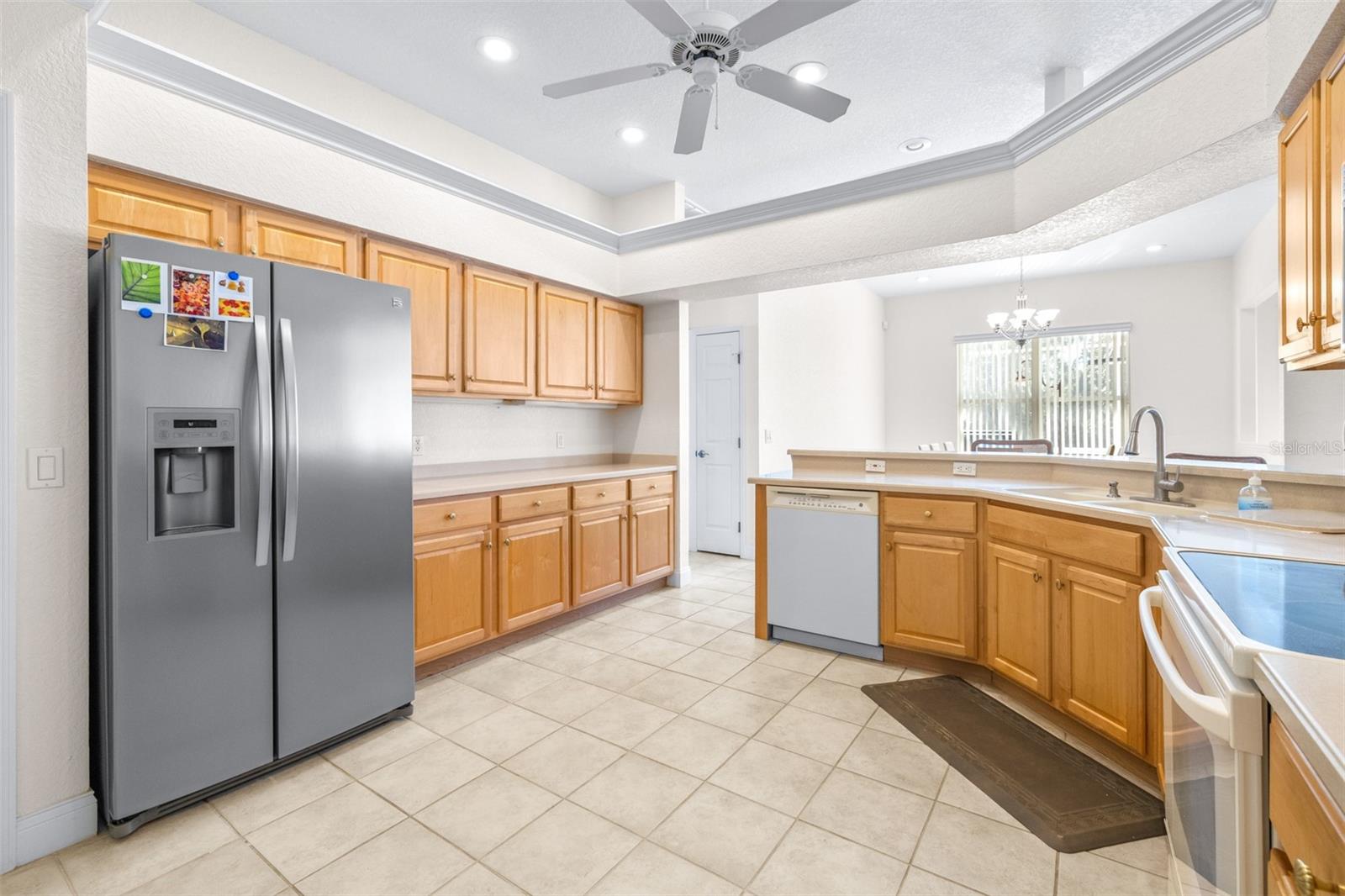 Image 9 of 37 For 2692 Huntington Hills Dr