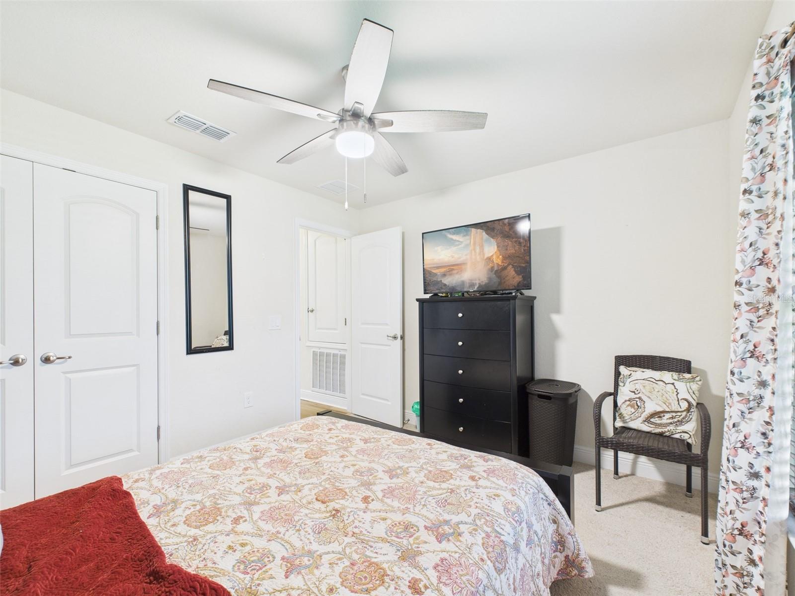 Image 21 of 36 For 2447 Twin Lake View Road