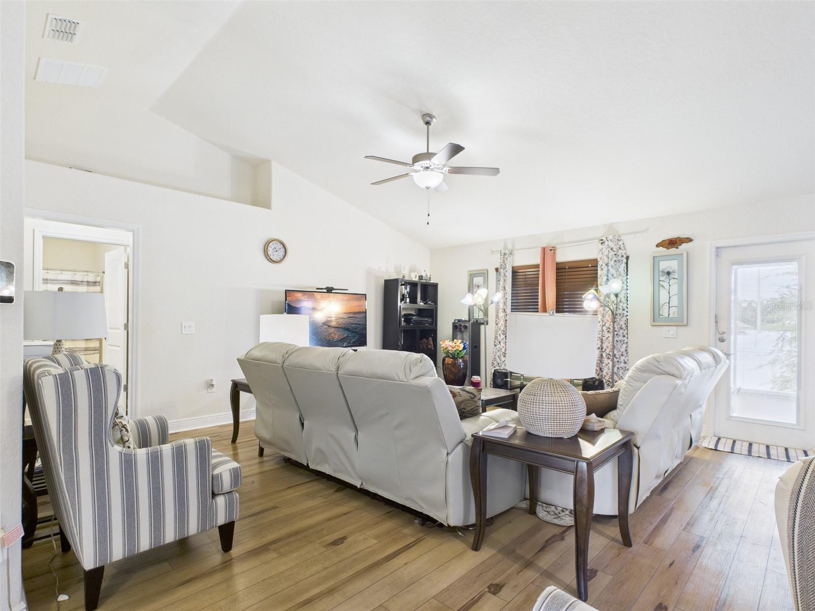 Image 6 of 36 For 2447 Twin Lake View Road