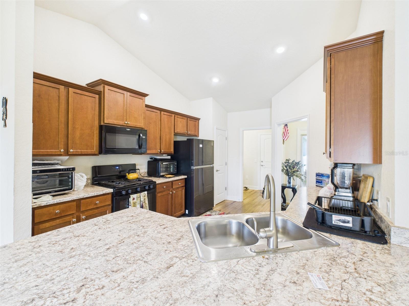 Image 8 of 36 For 2447 Twin Lake View Road