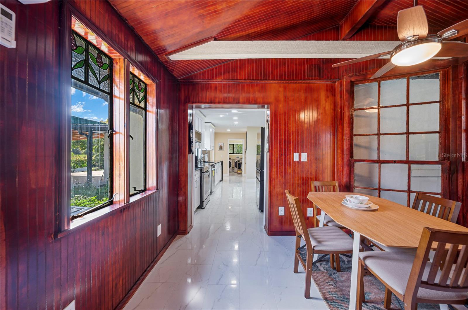 Image 18 of 87 For 216 Corbett Road