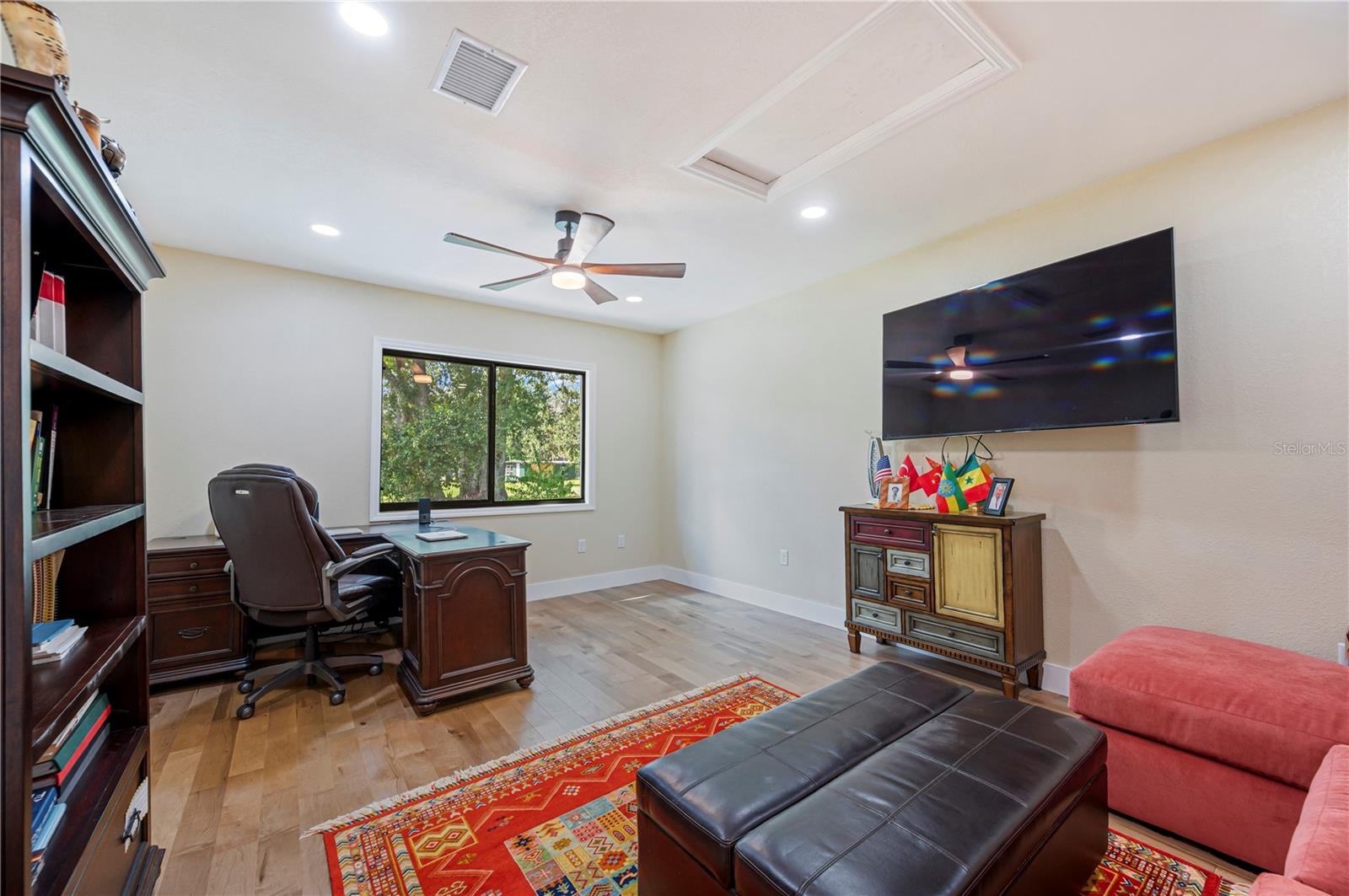 Image 28 of 87 For 216 Corbett Road