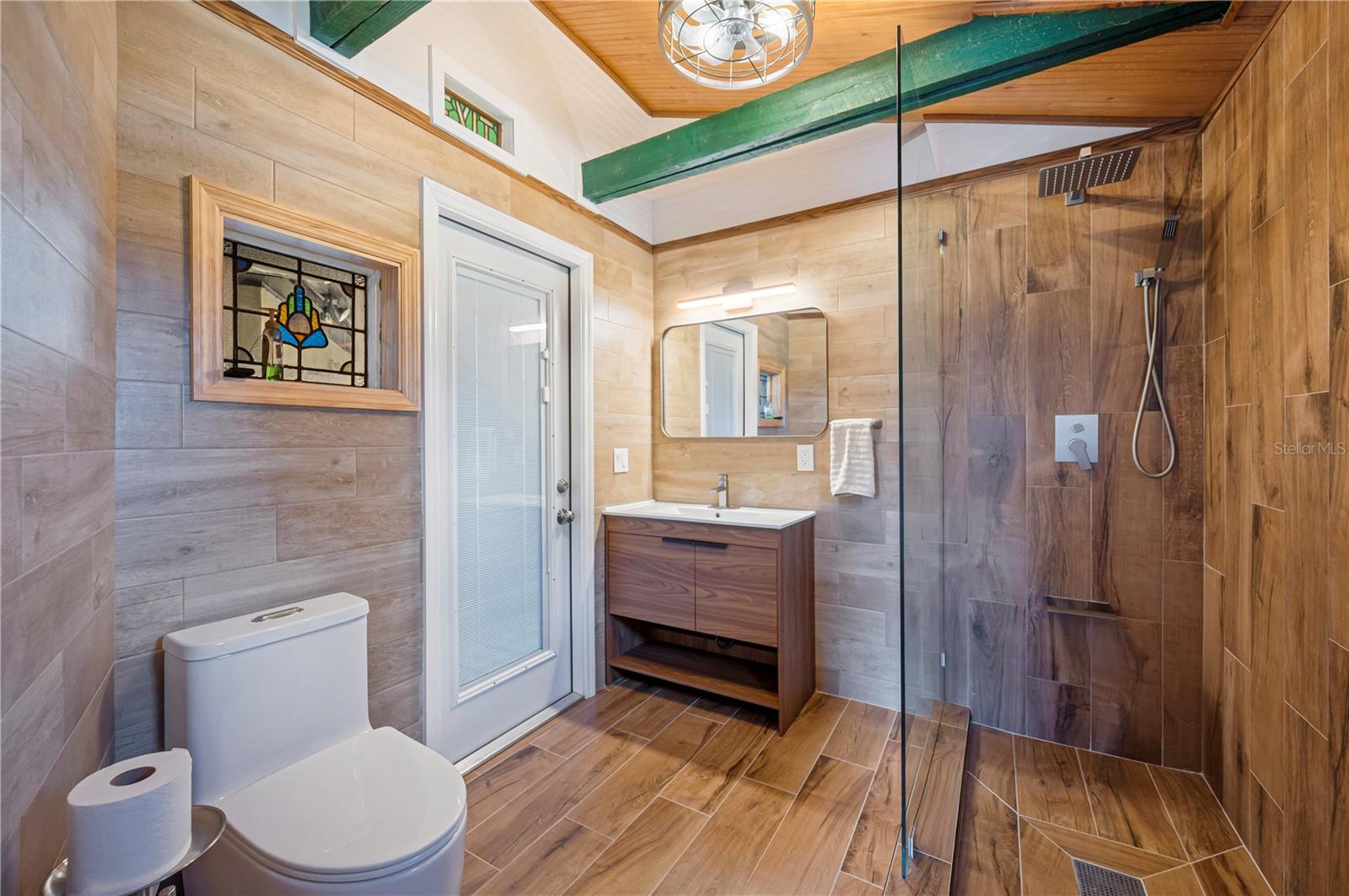 Image 42 of 87 For 216 Corbett Road