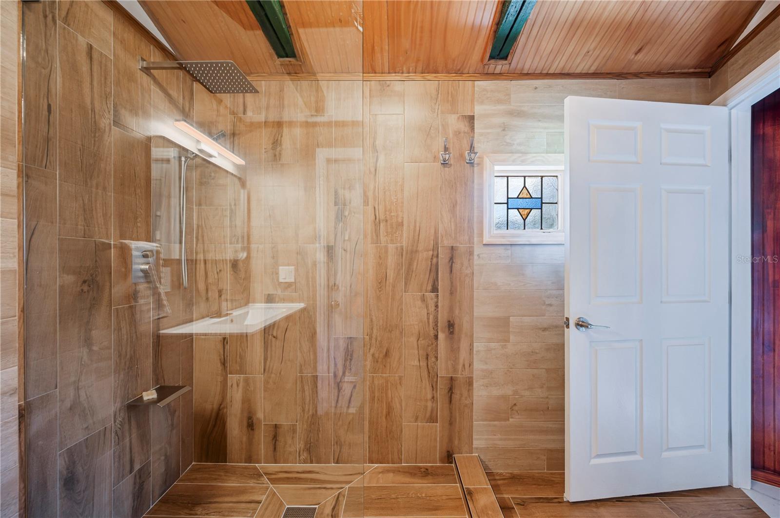 Image 44 of 87 For 216 Corbett Road