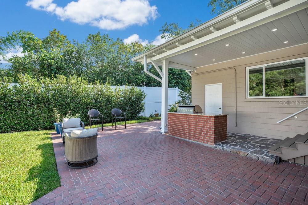 Image 44 of 64 For 2307 Jonila Avenue