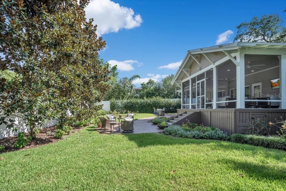 Image 48 of 64 For 2307 Jonila Avenue