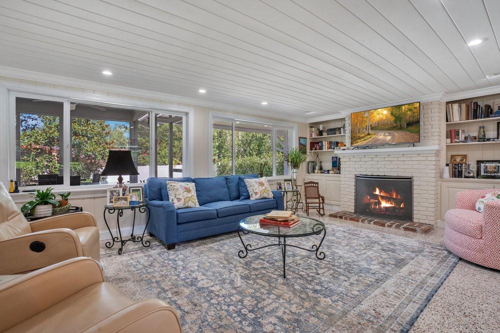 Image 6 of 64 For 2307 Jonila Avenue