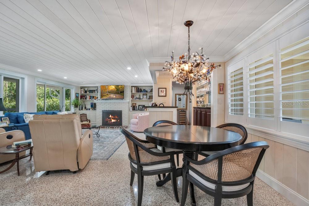 Image 7 of 64 For 2307 Jonila Avenue