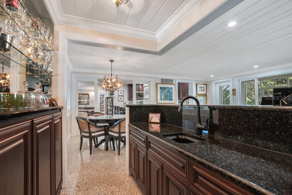 Image 9 of 64 For 2307 Jonila Avenue