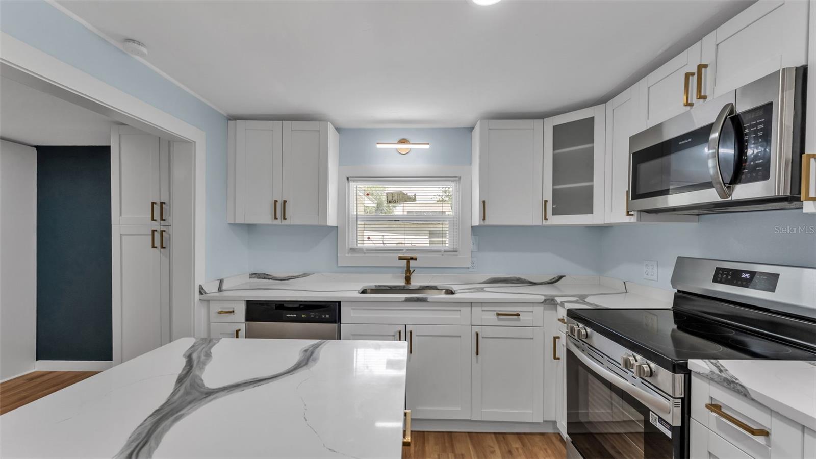 Image 8 of 46 For 4644 Gary Avenue