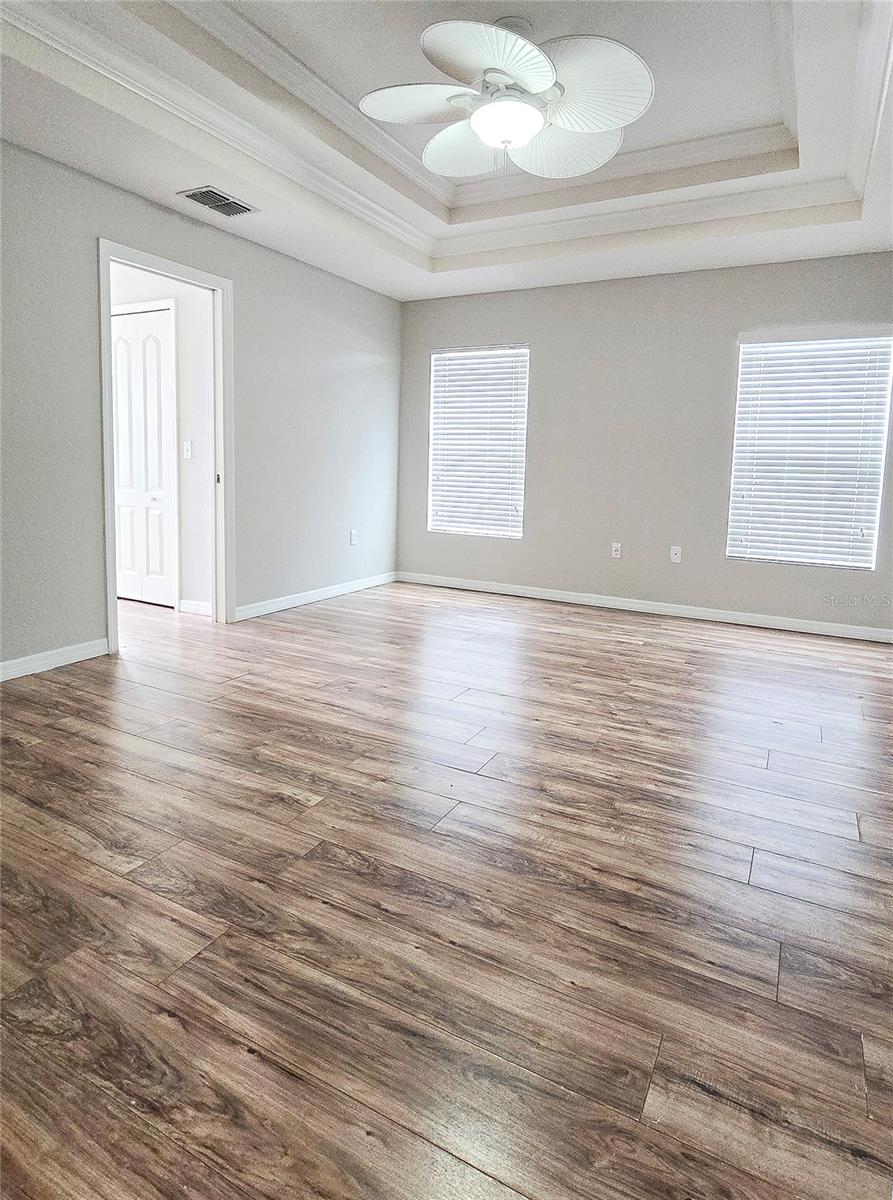 Image 14 of 30 For 3519 Kenwood Crossing