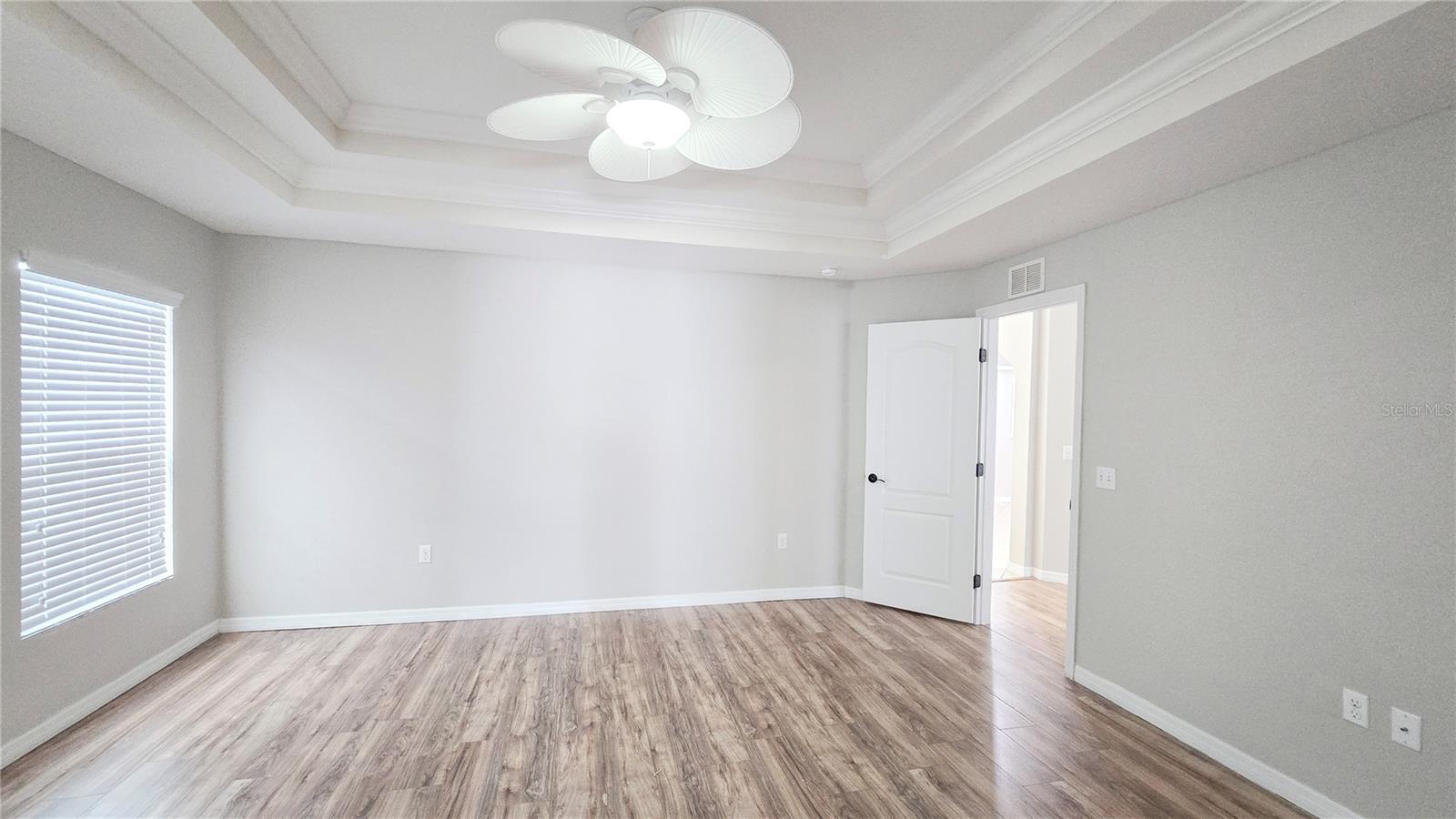 Image 16 of 30 For 3519 Kenwood Crossing