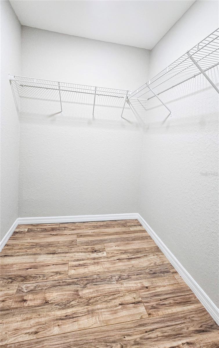 Image 20 of 30 For 3519 Kenwood Crossing