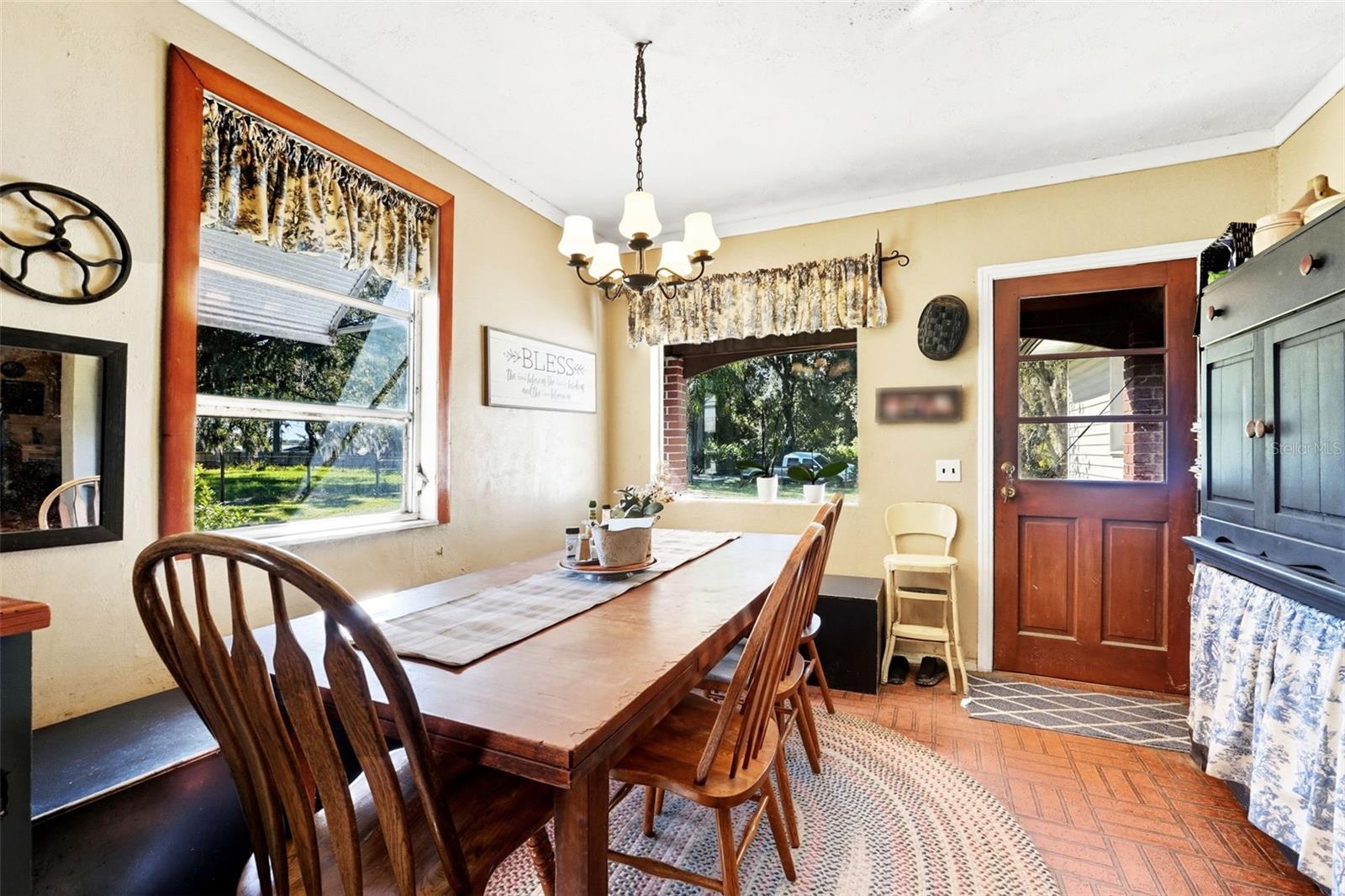 Image 15 of 42 For 3229 Bella Vista Street